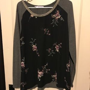 Long sleeve gray blouse